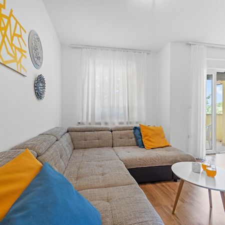 Neea Apartments 메덜린 외부 사진