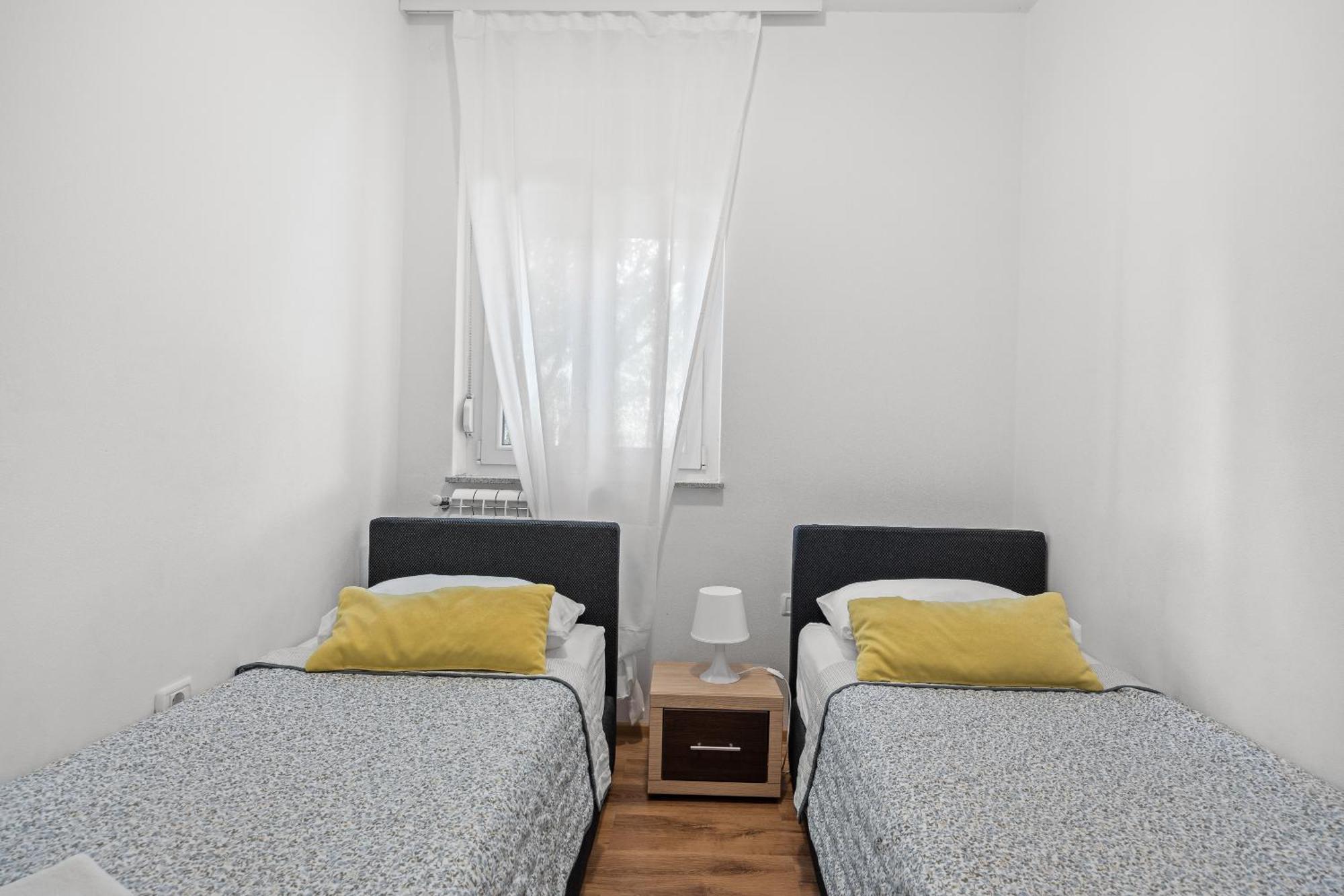 Neea Apartments 메덜린 외부 사진